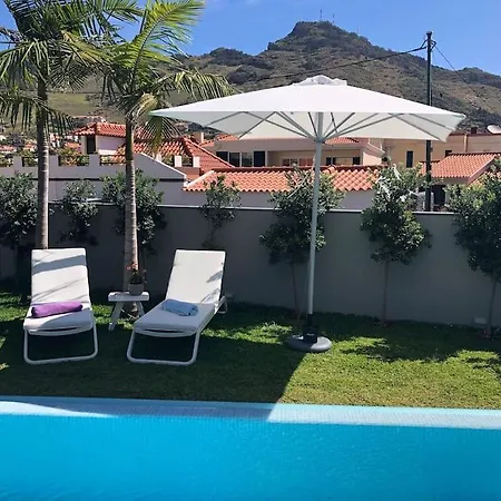 Guest house Pool House, Like A Private Boutique