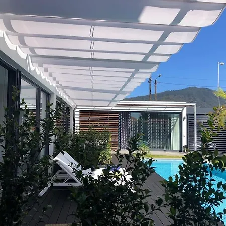 Pool House, Like A Private Boutique Machico (Madeira)