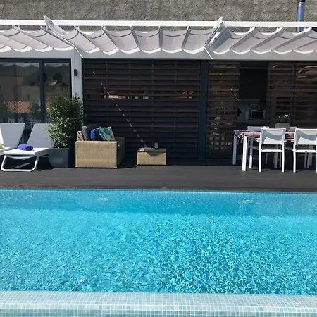 Guest house Pool House, Like A Private Boutique Machico (Madeira)